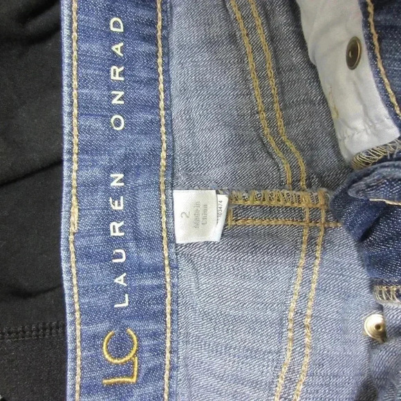 LAUREN CONRAD JEAN SHORTS, SZ 2 , CUFFED - Picture 5 of 6
